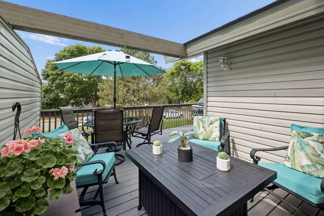 9535 Hartford Circle, Eden Prairie, MN 55347