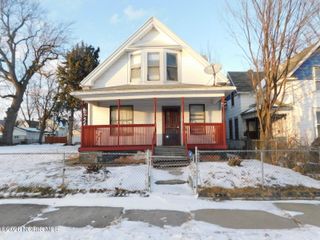 924 Pinewood Avenue, Toledo, OH 43607