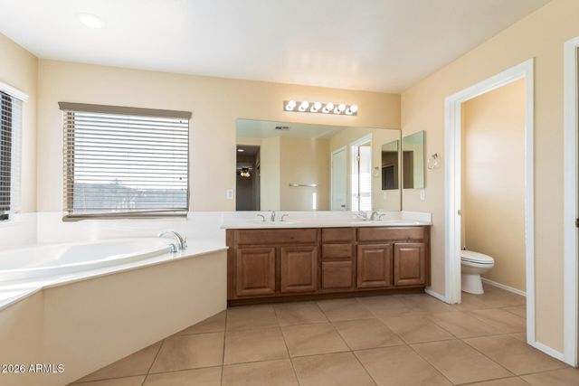 2321 W BONANZA Lane, Phoenix, AZ 85085