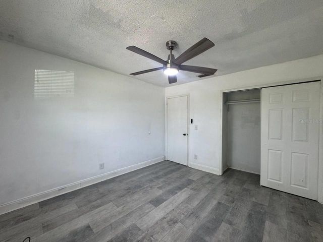 5102 LAWNTON COURT, Tampa, FL 33624