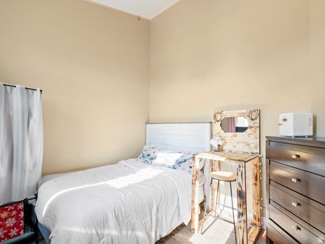 579 E COACH LN, Grantsville, UT 84029