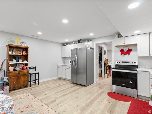 579 E COACH LN, Grantsville, UT 84029