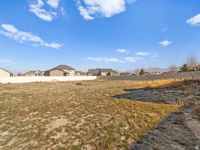 579 E COACH LN, Grantsville, UT 84029