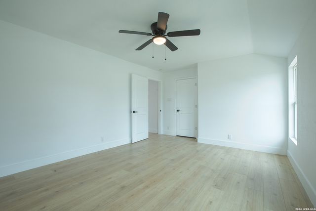 10210 Renova, San Antonio, TX 78214