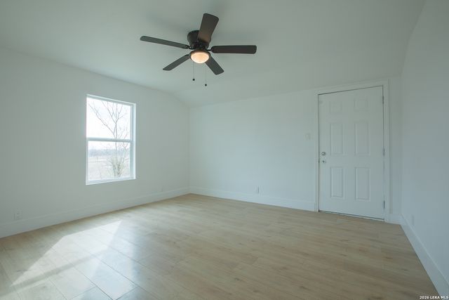 10210 Renova, San Antonio, TX 78214