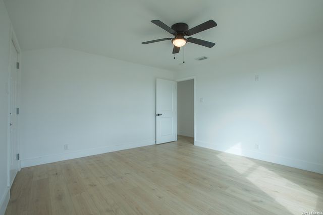 10210 Renova, San Antonio, TX 78214