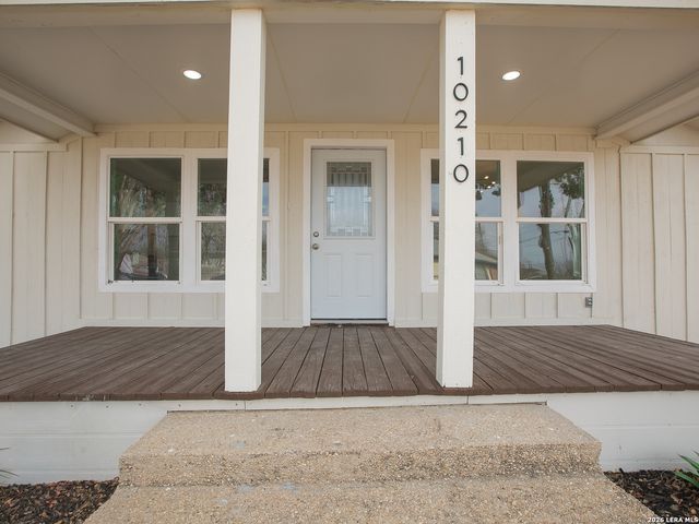 10210 Renova, San Antonio, TX 78214