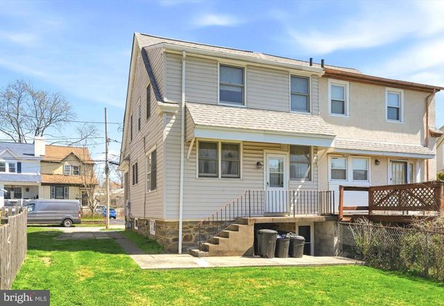 2720 SAINT MARYS RD, Ardmore, PA 19003