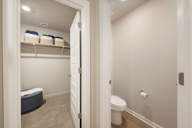 9049 NW 149th Street, Yukon, OK 73099