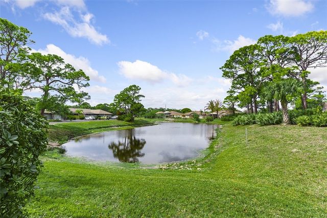 731 Timber Ridge Trail SW A, Vero Beach, FL 32962