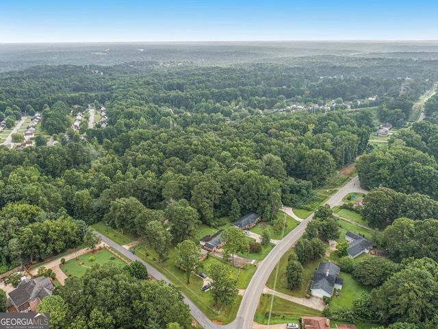 3520 Linecrest Road, Ellenwood, GA 30294