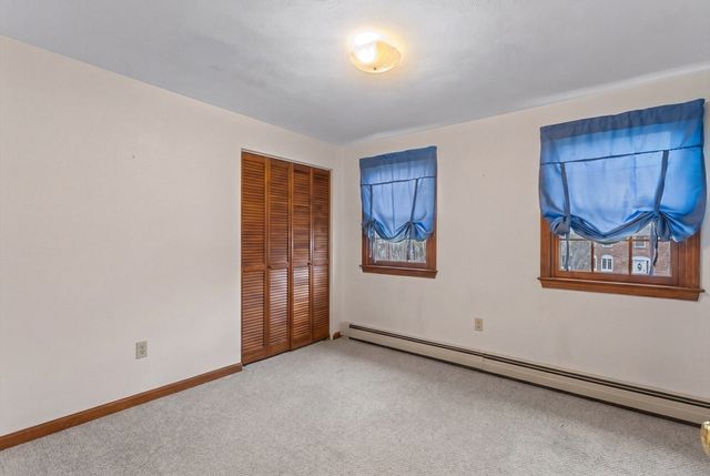 8 Liberty Tree Lane, Shrewsbury, MA 01545