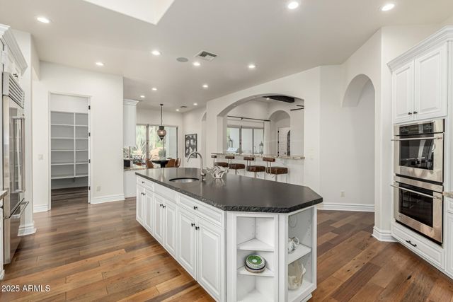 7002 E ASTER Drive, Scottsdale, AZ 85254