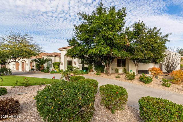 7002 E ASTER Drive, Scottsdale, AZ 85254