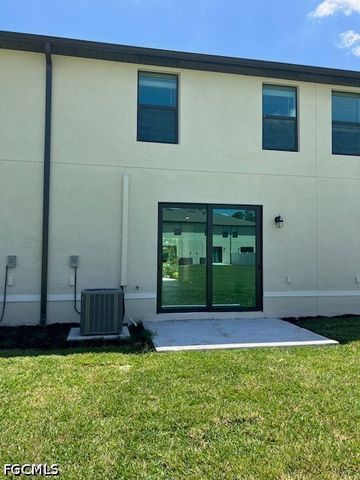 14316 Oviedo PL, Fort Myers, FL 33905