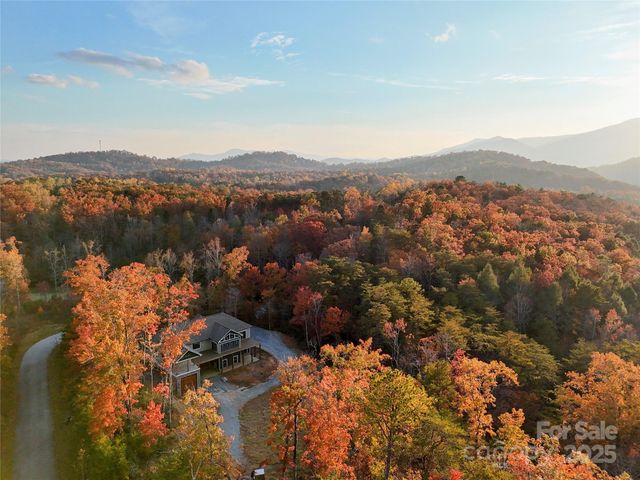 864 Matho Trace, Lake Lure, NC 28746