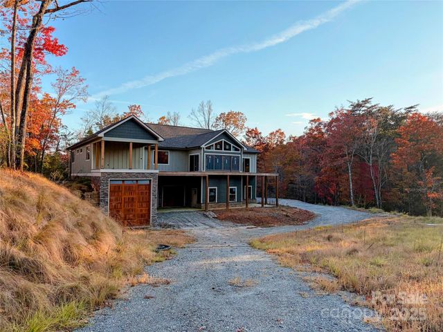 864 Matho Trace, Lake Lure, NC 28746