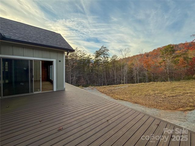 864 Matho Trace, Lake Lure, NC 28746