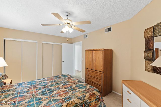 3709 W WAGONER Road, Glendale, AZ 85308