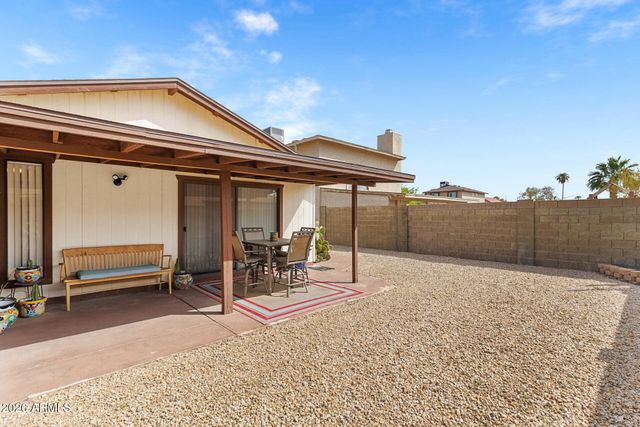 3709 W WAGONER Road, Glendale, AZ 85308