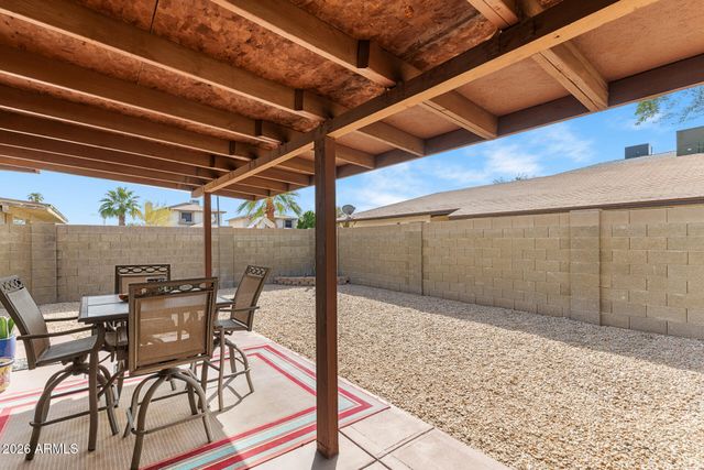 3709 W WAGONER Road, Glendale, AZ 85308