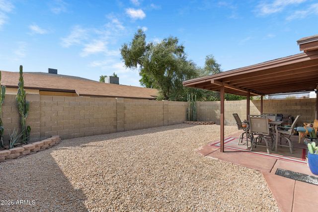 3709 W WAGONER Road, Glendale, AZ 85308