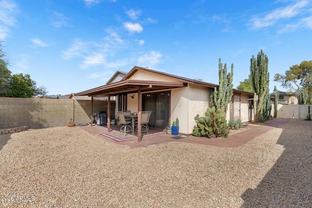3709 W WAGONER Road, Glendale, AZ 85308