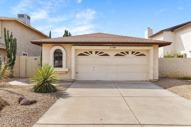 3709 W WAGONER Road, Glendale, AZ 85308