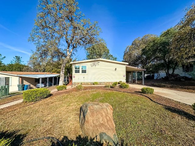 19 Tarn Cir, Oroville, CA 95966