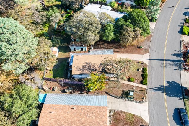 19 Tarn Cir, Oroville, CA 95966