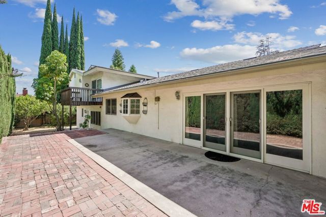 700 W Highland Avenue, Sierra Madre, CA 91024