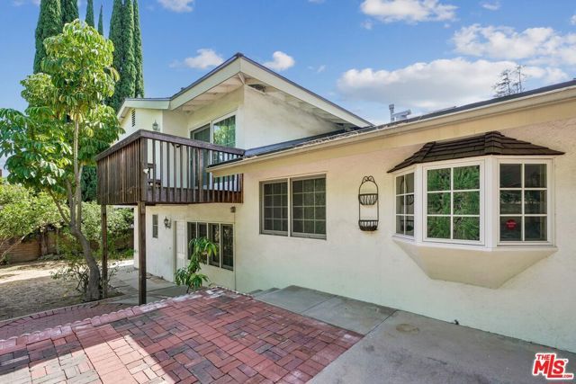 700 W Highland Avenue, Sierra Madre, CA 91024