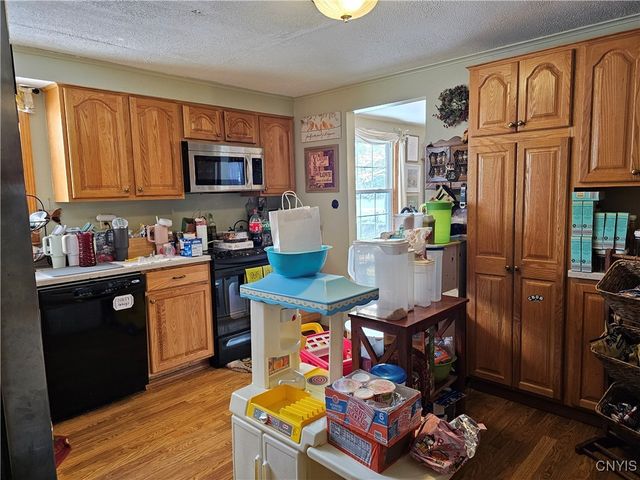 315 Herman Drive, Clay, NY 13212