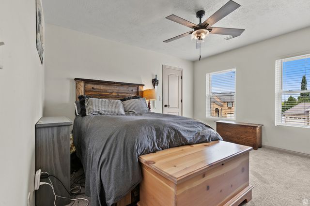 565 THRESHING CT, Kaysville, UT 84037