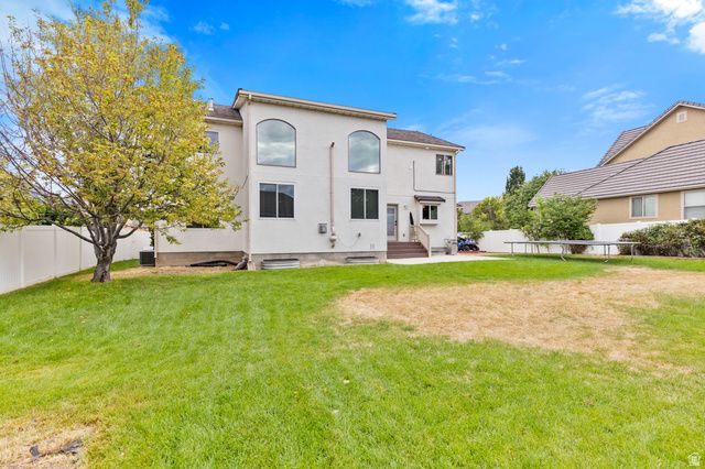 565 THRESHING CT, Kaysville, UT 84037
