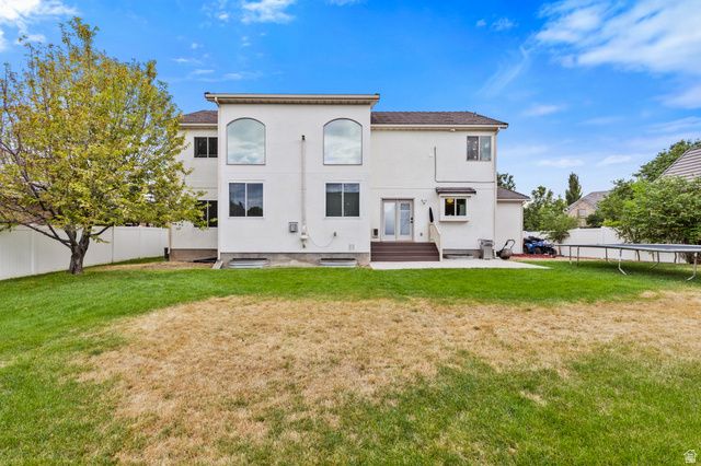 565 THRESHING CT, Kaysville, UT 84037