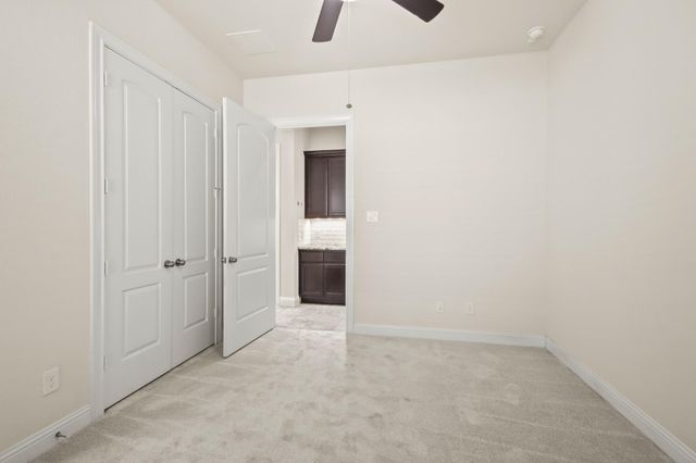 8931 Leaning Hollow Lane, Spring, TX 77379