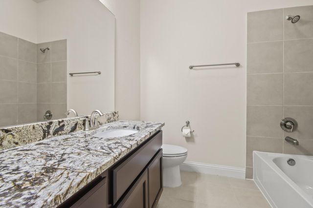 8931 Leaning Hollow Lane, Spring, TX 77379