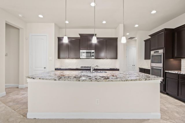 8931 Leaning Hollow Lane, Spring, TX 77379