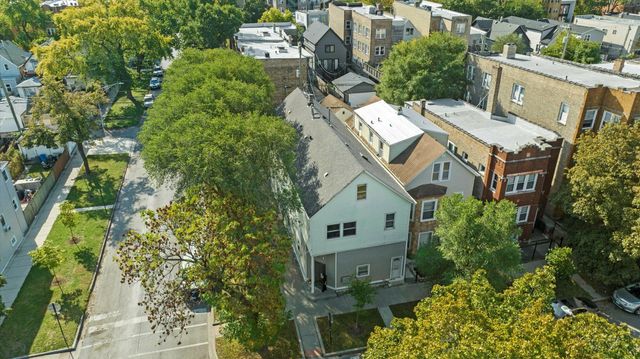 3501 W Palmer Street, Chicago, IL 60647