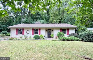 60 S HILLS DR, Hershey, PA 17033