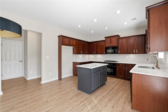 2725 Blackstock Drive, Cumming, GA 30041
