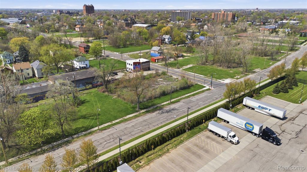 5957 Rosa Parks Boulevard, Detroit, MI 48208
