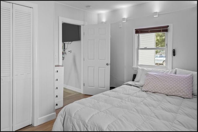 68 Wood Street 1B, Warren, RI 02885