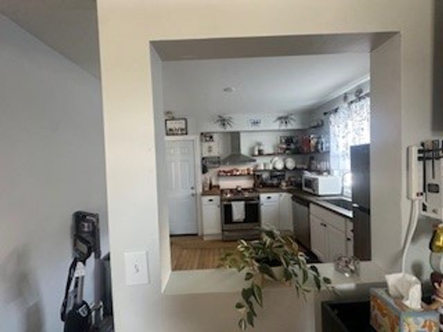 68 Wood Street 1B, Warren, RI 02885