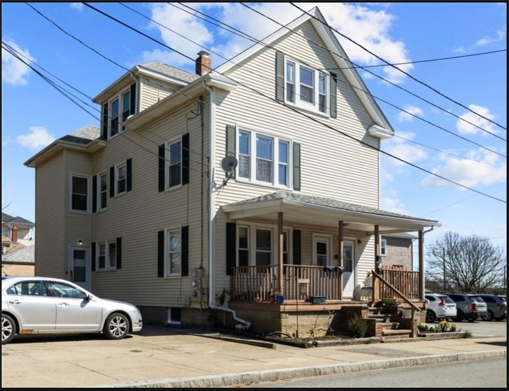 68 Wood Street 1B, Warren, RI 02885