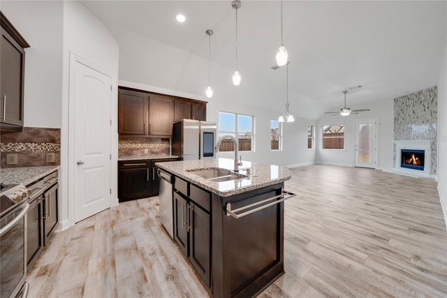 6004 Chatham Drive, Mckinney, TX 75071