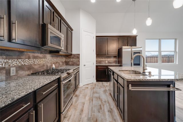 6004 Chatham Drive, Mckinney, TX 75071