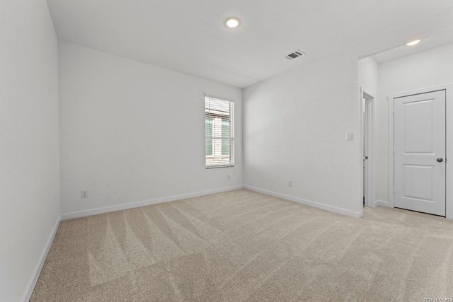 1935 Longspur Cv, New Braunfels, TX 78130