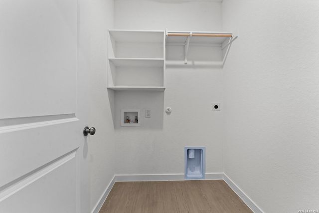 1935 Longspur Cv, New Braunfels, TX 78130